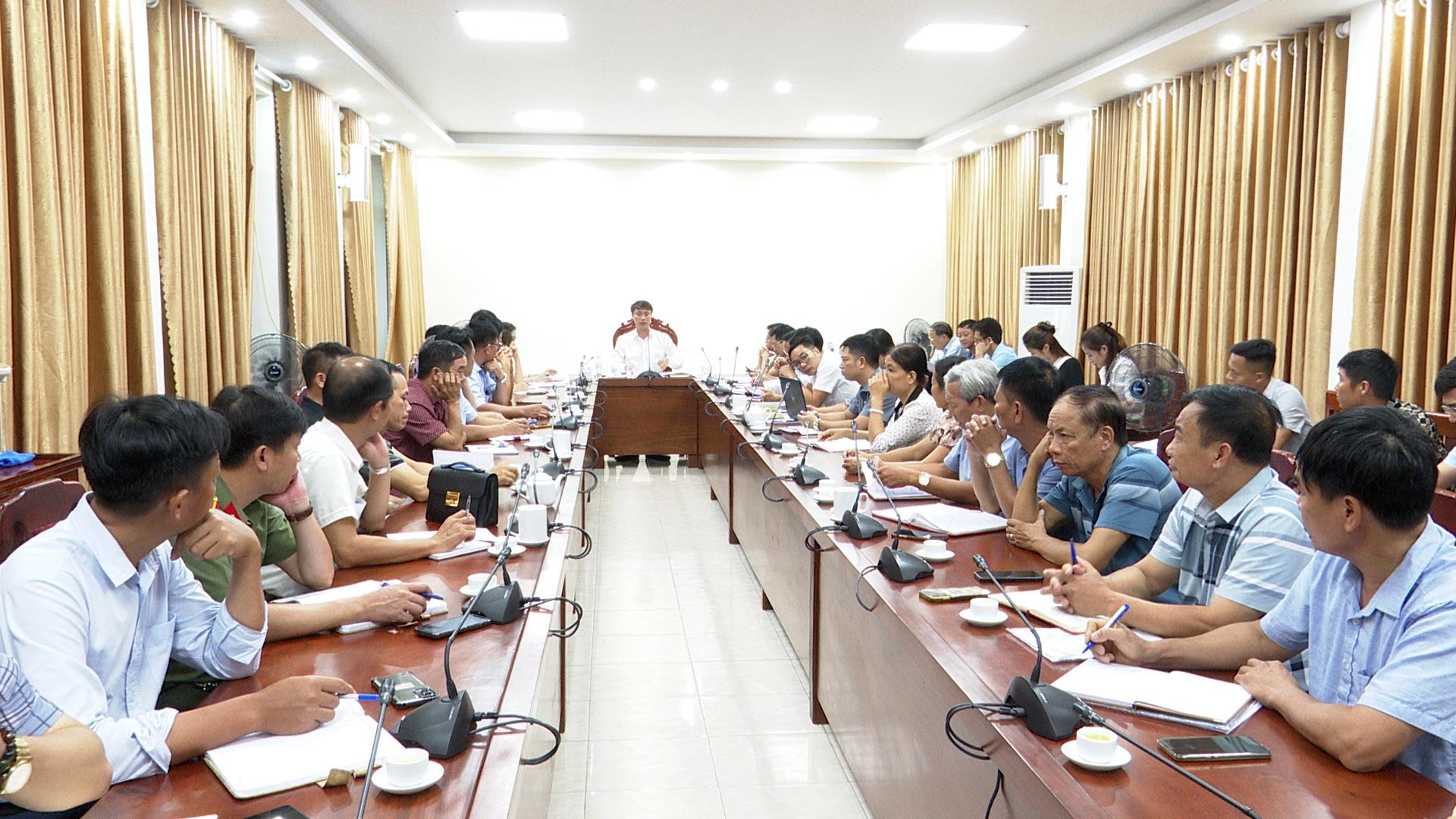 UBND phường Hà Nam tổ chức hội nghị kiểm điểm công tác giải phóng mặt bằng các dự án trên địa bàn.