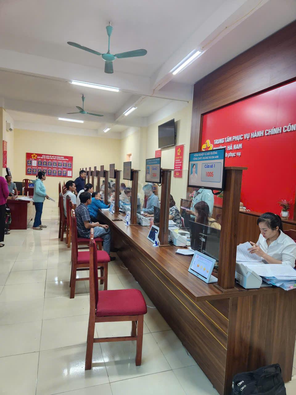 Phường Hà Nam đẩy mạnh chuyển đổi số - Hướng tới một chính quyền số, công dân số